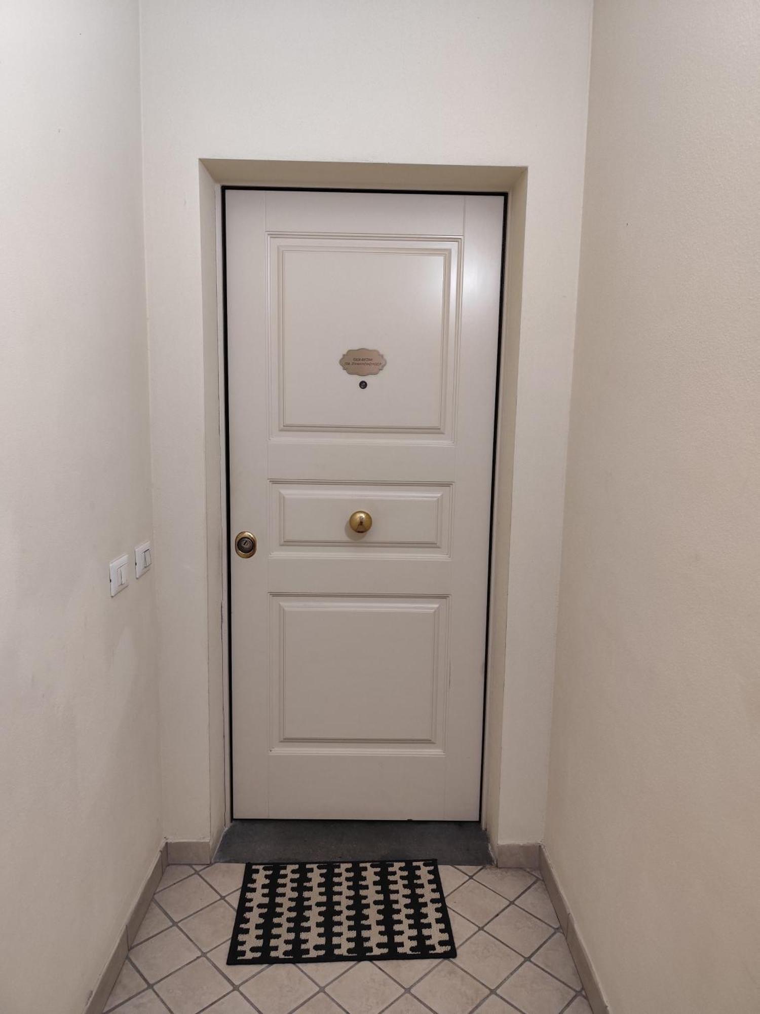 Casa Rosina + Box Per Auto 2 Bici 1,5Km Dalle Mura ルッカ エクステリア 写真